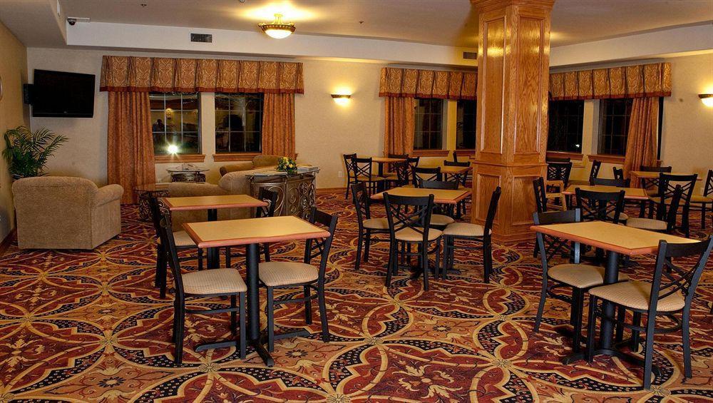 Comfort Suites Tyler South Restaurace fotografie