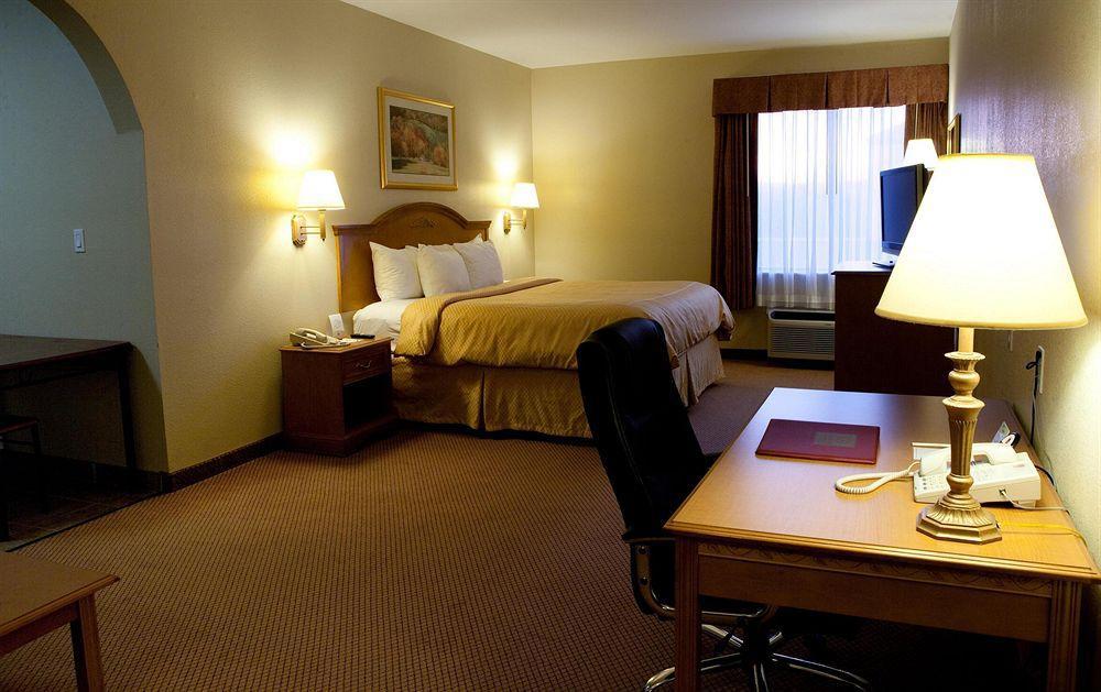 Comfort Suites Tyler South Pokoj fotografie