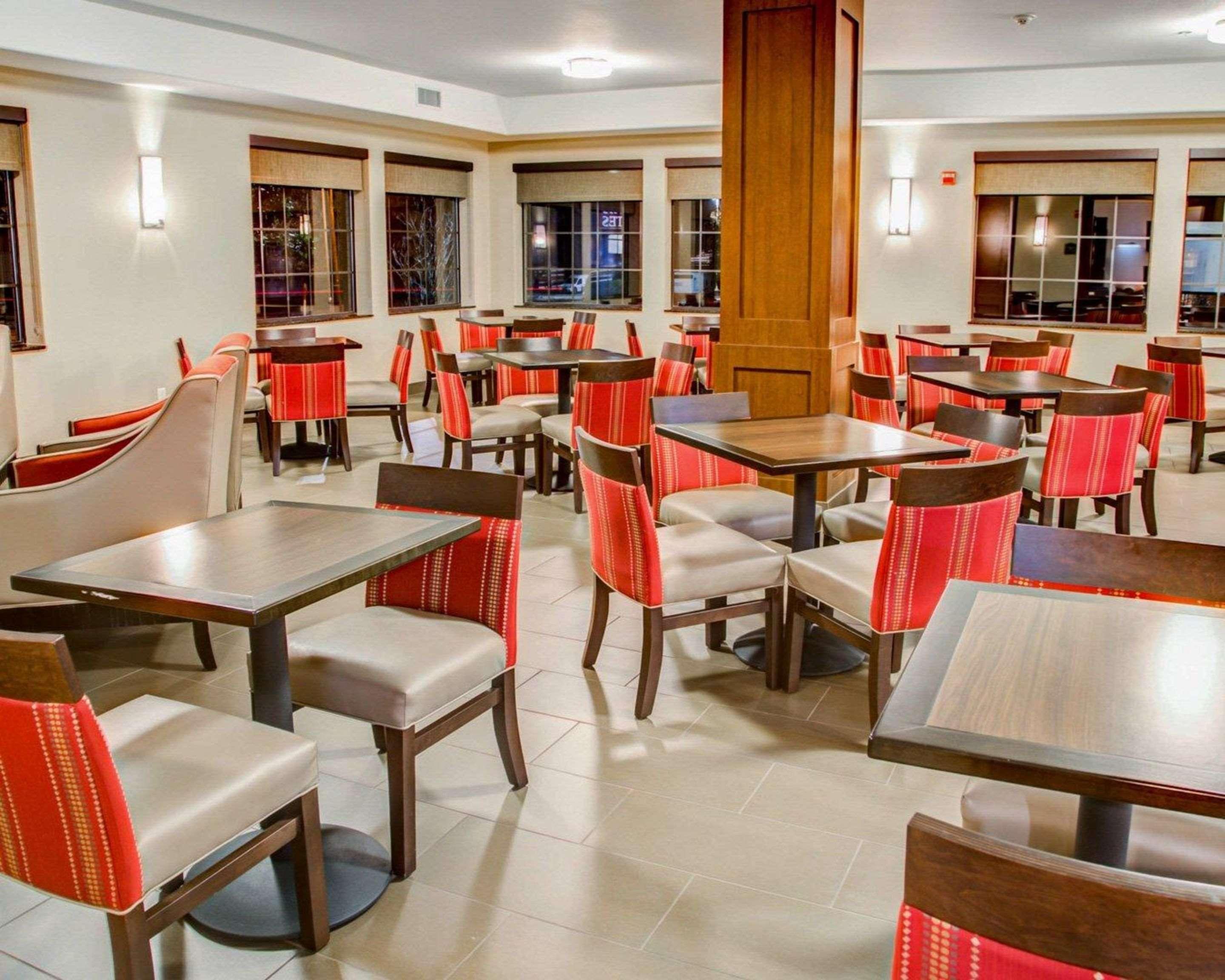 Comfort Suites Tyler South Exteriér fotografie