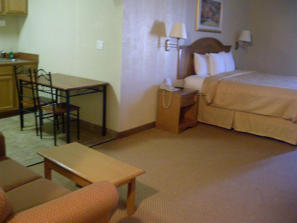 Comfort Suites Tyler South Pokoj fotografie